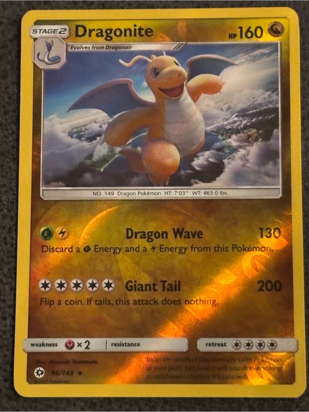 Dragonite Reverse Holographic Sun and Moon Pokémon Card
